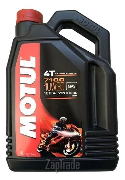 ������ �������� ����� Motul 7100 4T,  � ��������-�������� � ������